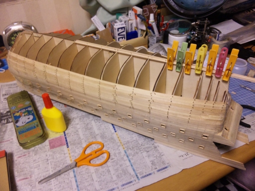 帆船模型　ビクトリー号　船底張りの前段取り.jpg