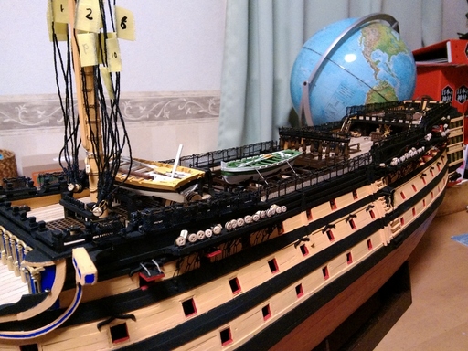 帆船模型ビクトリー号　ハンモック収納ネットの縫いつけ完成（94号）.jpg